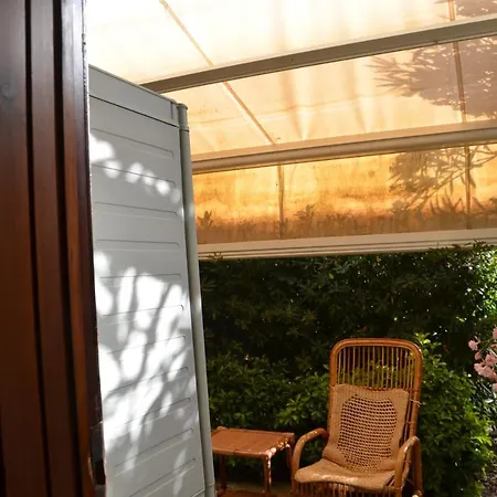 Appartamento Con Giardino Sul Mare Διαμέρισμα *