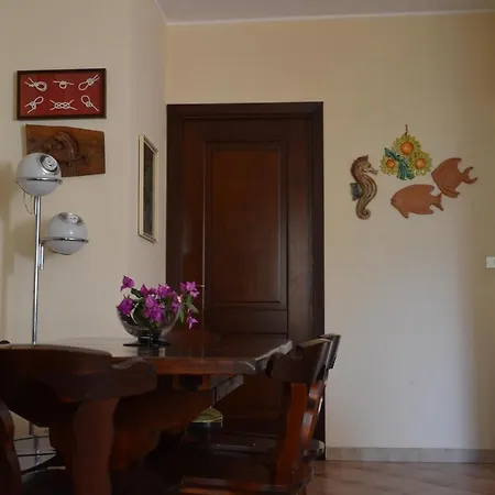 Appartamento Con Giardino Sul Mare Διαμέρισμα