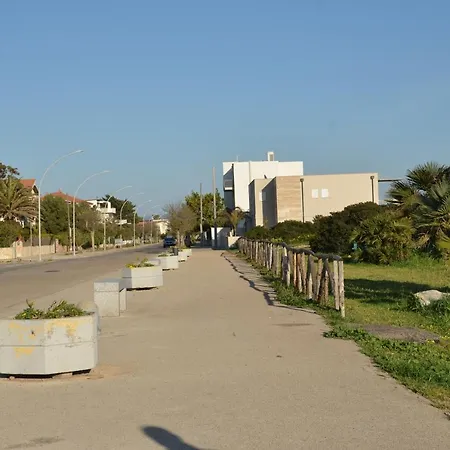 Appartamento Con Giardino Sul Mare Διαμέρισμα *
